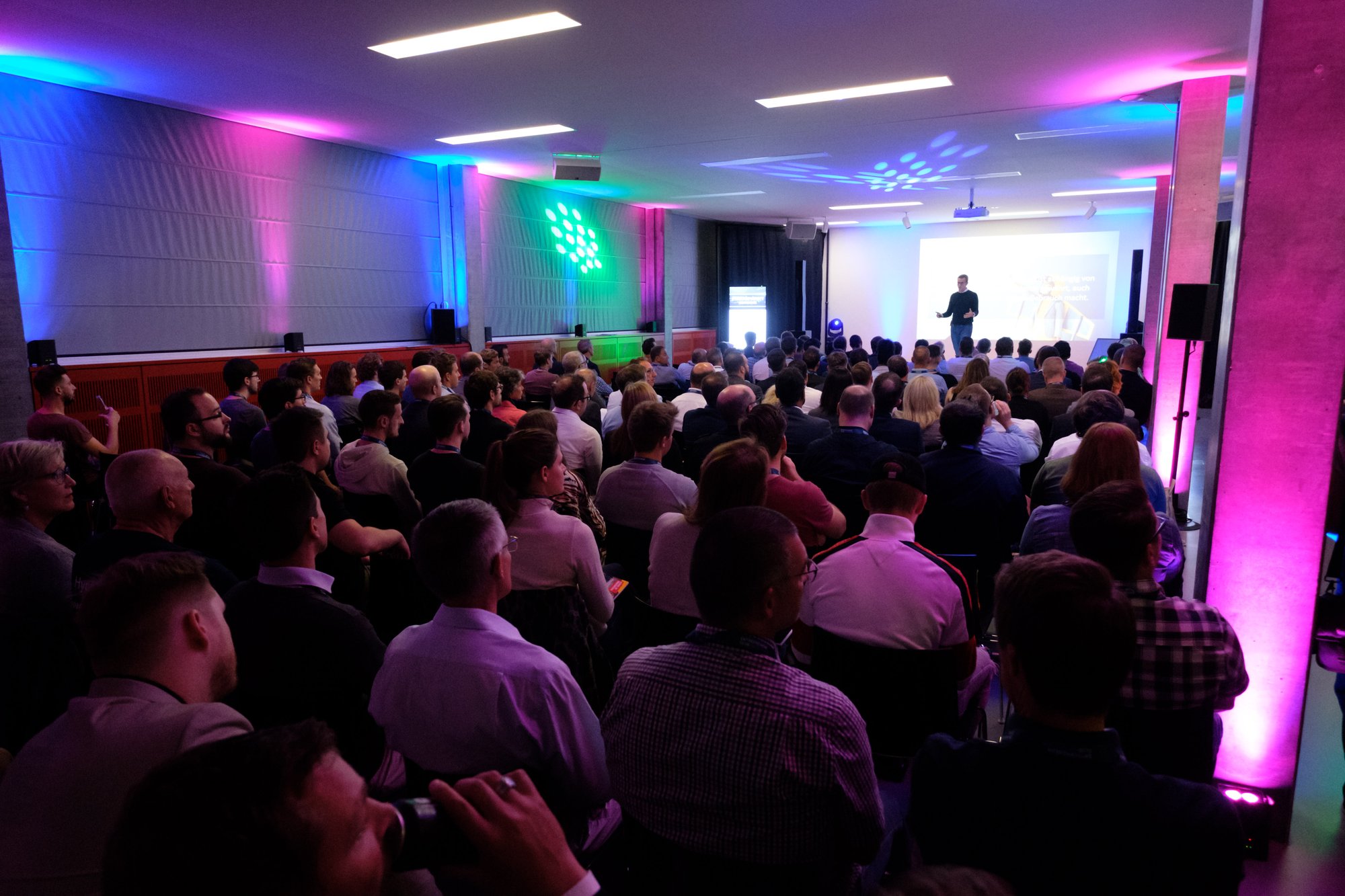 2019 Startup Night Plenum