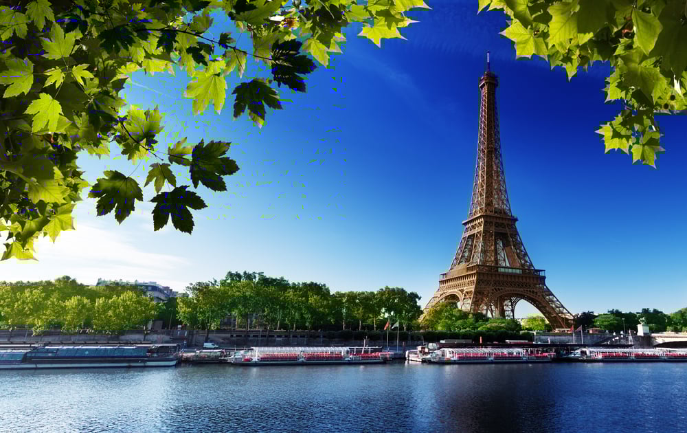 Seine in Paris with Eiffel tower in sunrise time