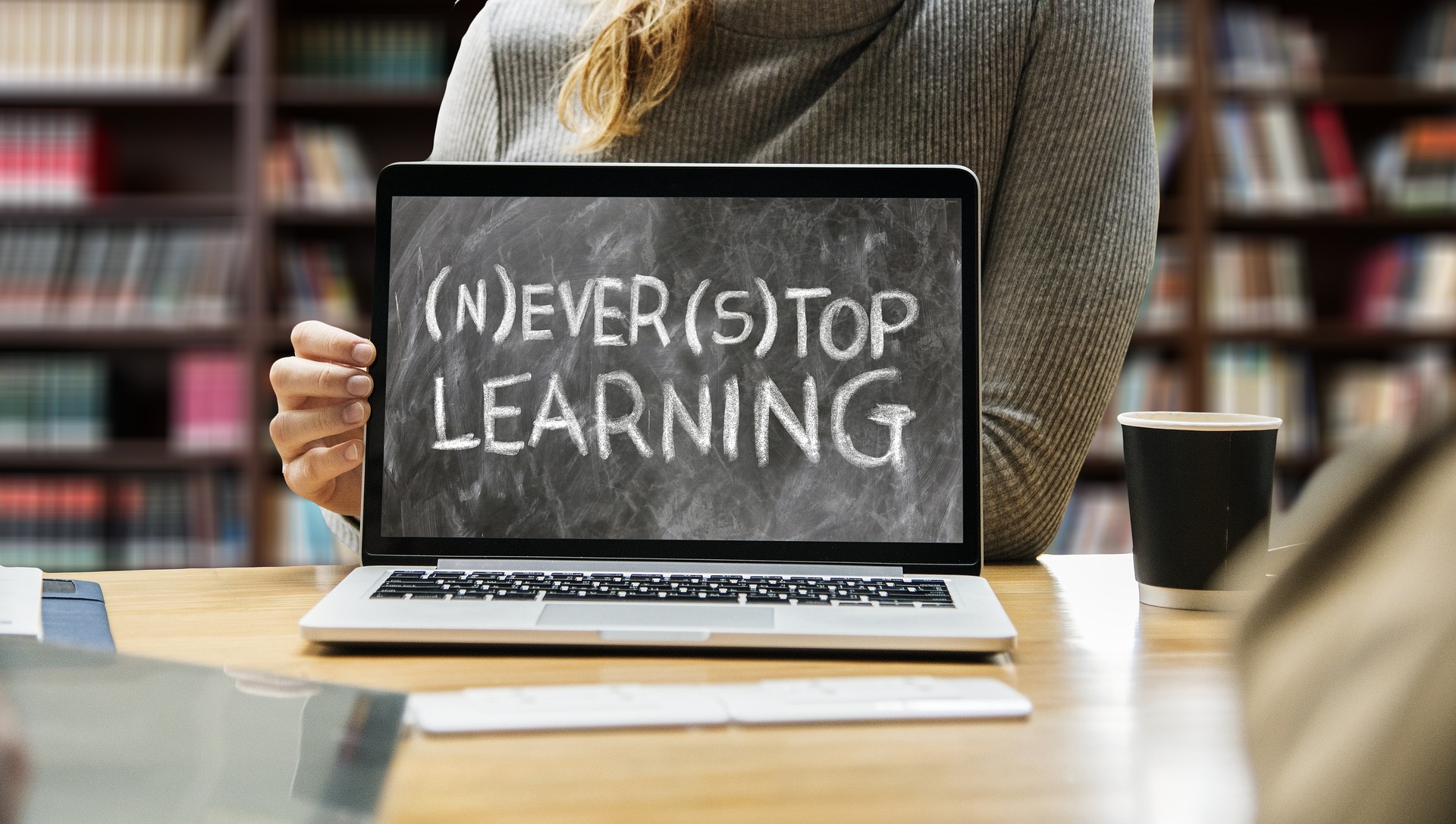 never-stop-learning-3653430_1920