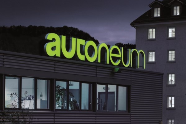 Autoneum_600
